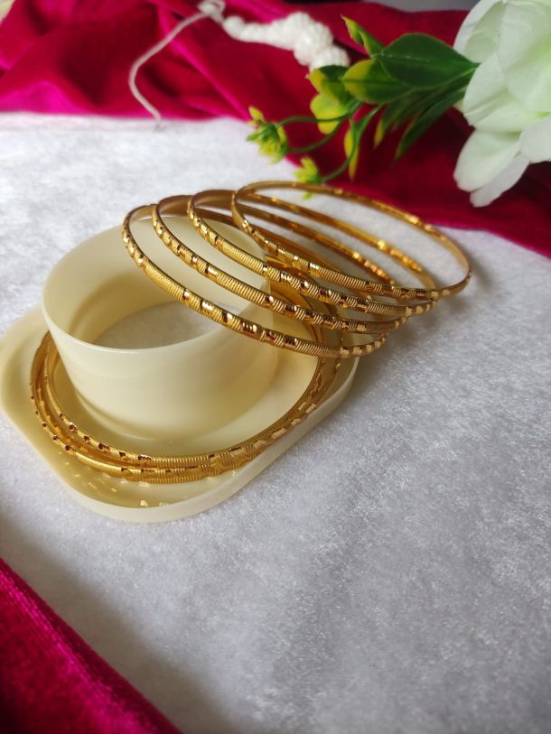 Gold Finish Traditional Metal Bangle Set (Set of 6)