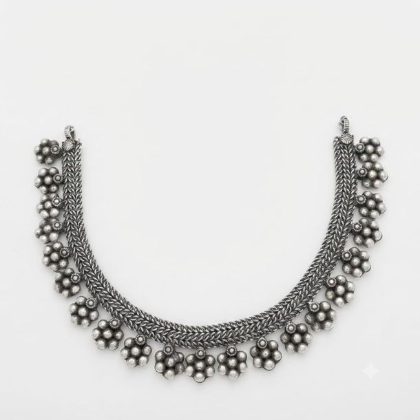 Traditional Oxidised Silver-Tone Floral Anklet (Payal) for Women